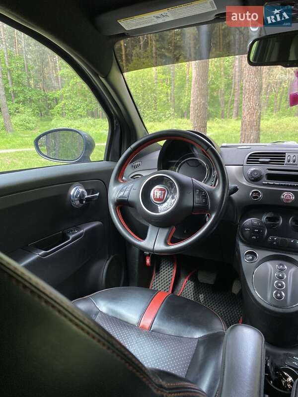 Хэтчбек Fiat 500e 2015 в Львове