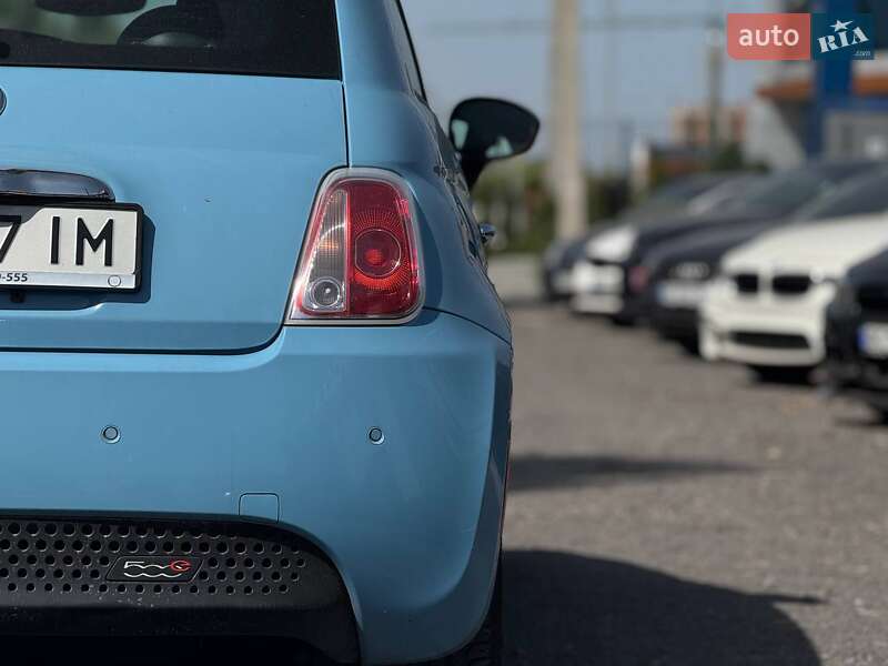 Хэтчбек Fiat 500e 2016 в Львове
