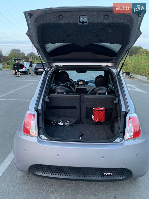 Хэтчбек Fiat 500e 2017 в Ирпене