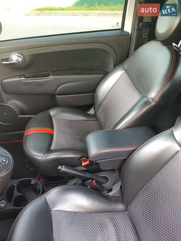 Хэтчбек Fiat 500e 2014 в Киеве