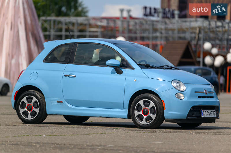 Хэтчбек Fiat 500e 2015 в Киеве