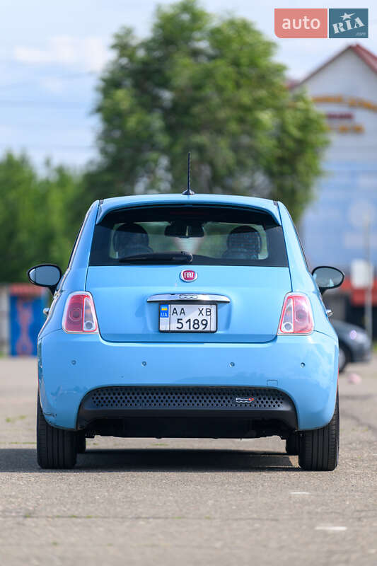 Хэтчбек Fiat 500e 2015 в Киеве