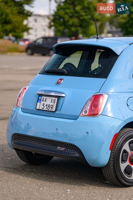 Хэтчбек Fiat 500e 2015 в Киеве