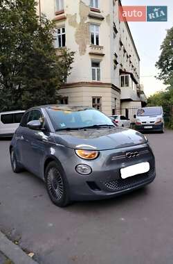 Универсал Fiat 500e 2021 в 