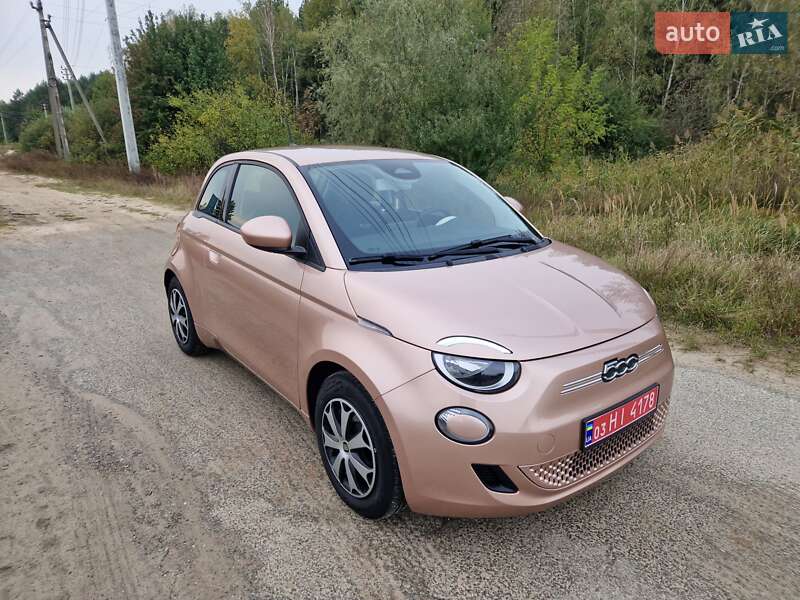 Хэтчбек Fiat 500e 2021 в Киеве