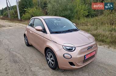 Хэтчбек Fiat 500e 2021 в 