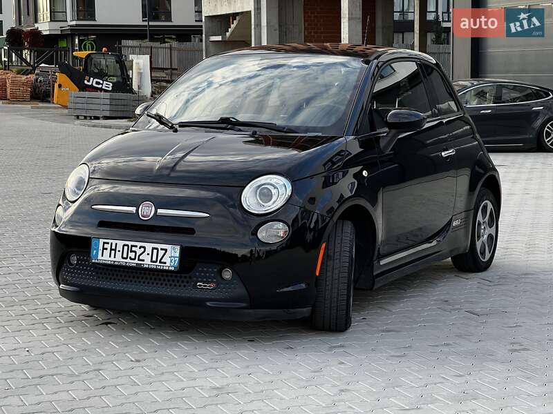 Хэтчбек Fiat 500e 2014 в Городке