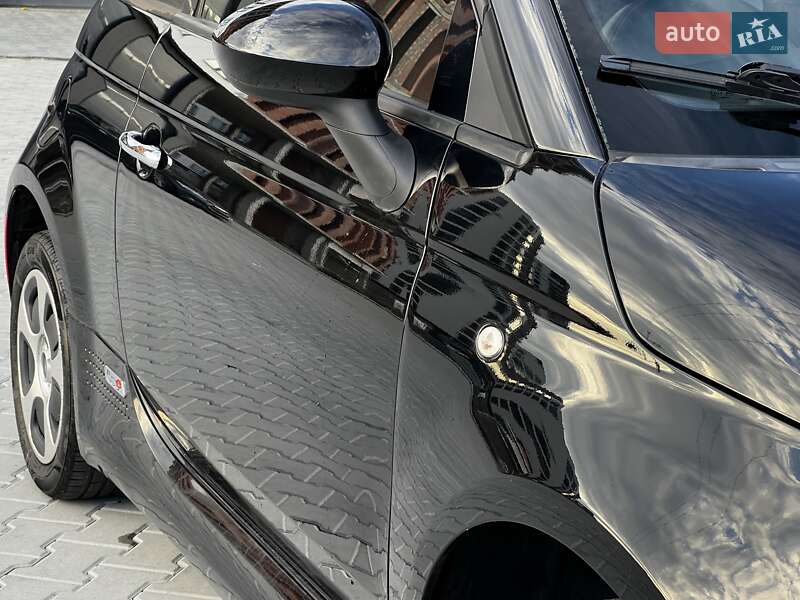 Хэтчбек Fiat 500e 2014 в Городке