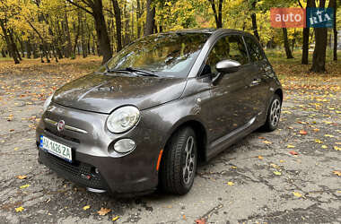 Хэтчбек Fiat 500e 2017 в 
