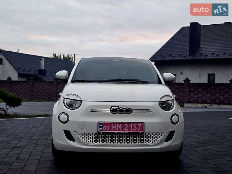 Хэтчбек Fiat 500e 2023 в Дубно фото 24 Хэтчбек Fiat 500e 2023 в Дубно