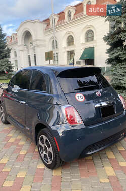 Хетчбек Fiat 500e 2016 в  фото 14 Хетчбек Fiat 500e 2016 в