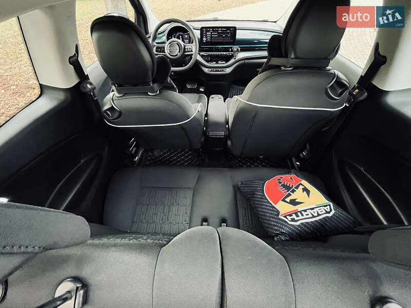 Хетчбек Fiat 500e 2023 в Луцьку
