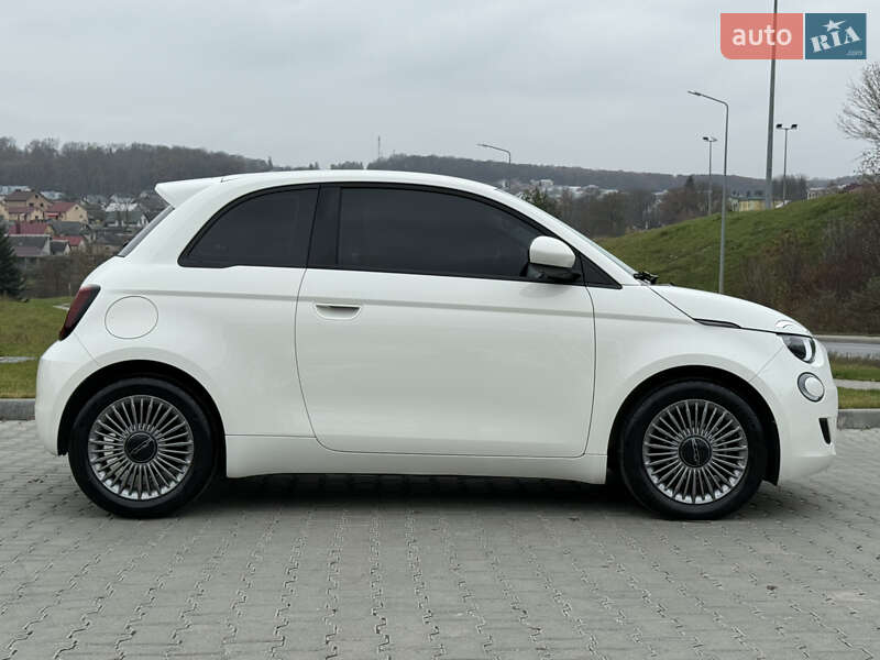Хетчбек Fiat 500e 2023 в Тернополі