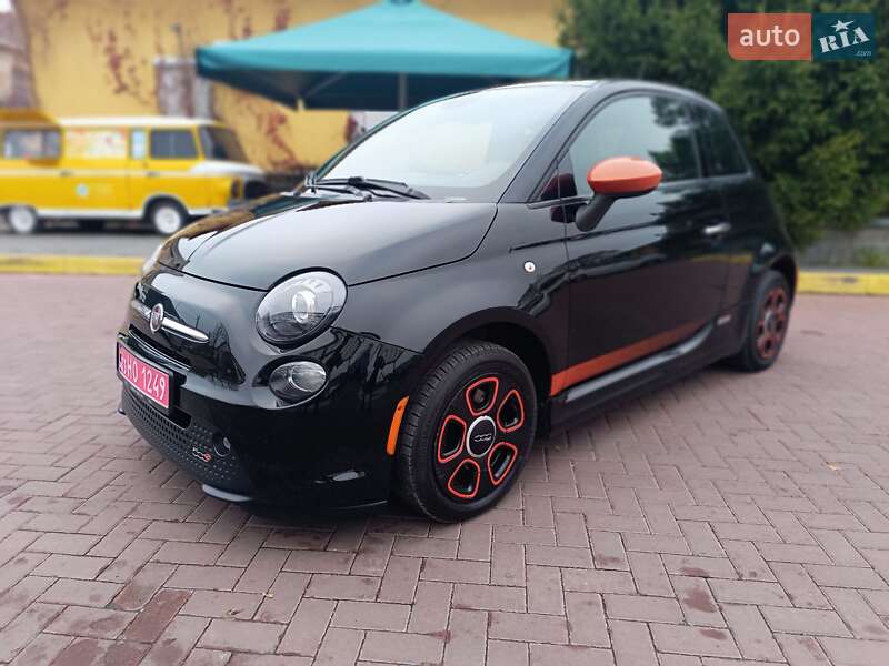 Хэтчбек Fiat 500e 2015 в Ровно