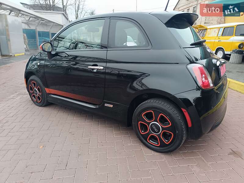 Хэтчбек Fiat 500e 2015 в Ровно