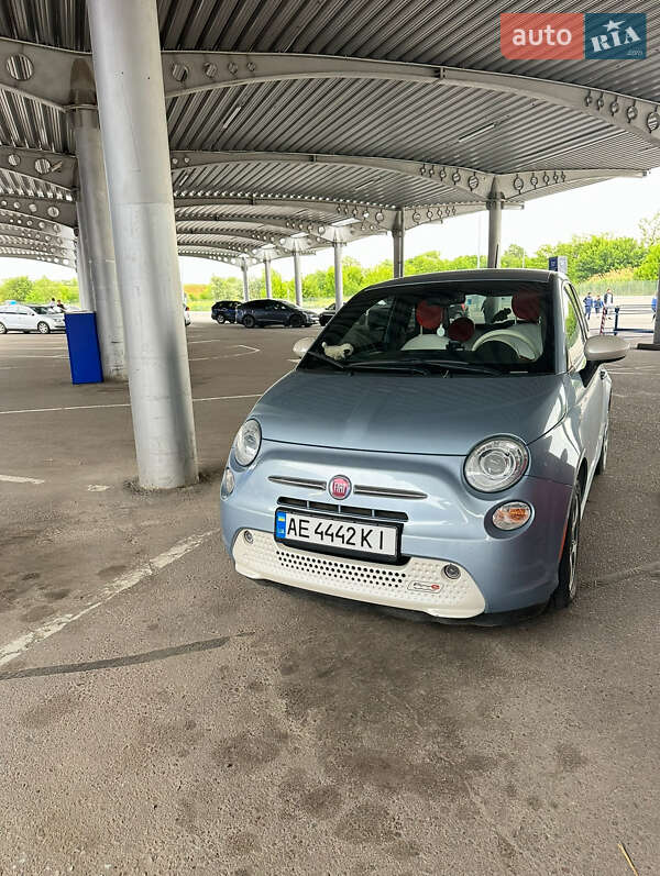 Fiat 500e 2015 Fiat 500e 2015