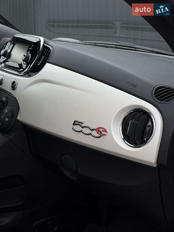 Хетчбек Fiat 500e 2018 в Івано-Франківську