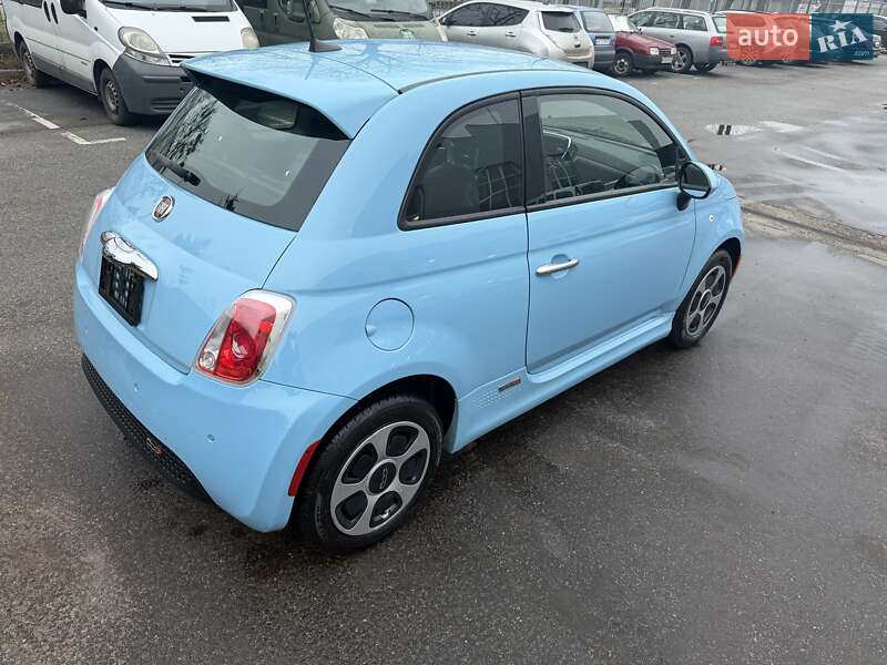 Хэтчбек Fiat 500e 2017 в Киеве