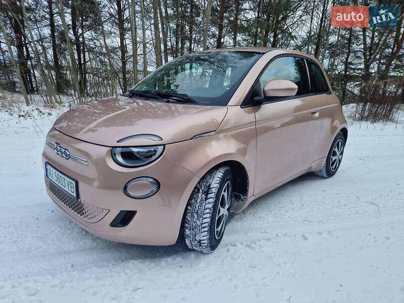 Хэтчбек Fiat 500e 2021 в Бородянке
