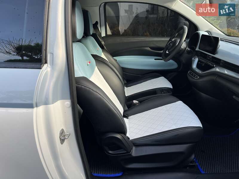 Хэтчбек Fiat 500e 2021 в Тячеве