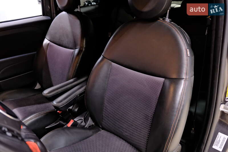 Хэтчбек Fiat 500e 2015 в Одессе