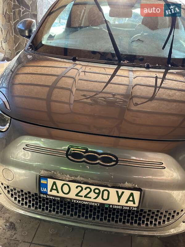 Хэтчбек Fiat 500e 2021 в Тячеве