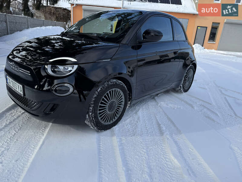 Хэтчбек Fiat 500e 2021 в Черкассах