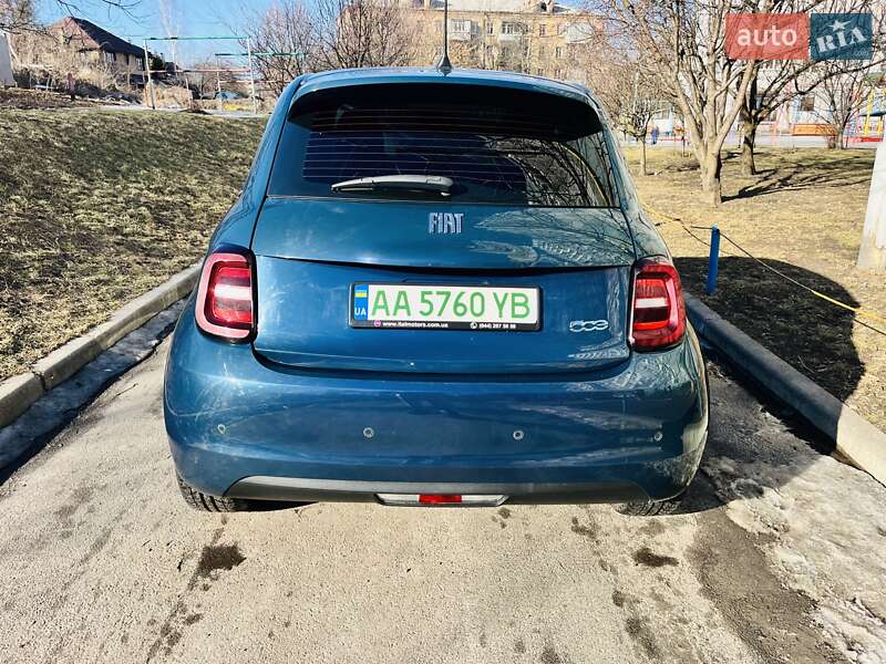 Хетчбек Fiat 500e 2020 в Києві