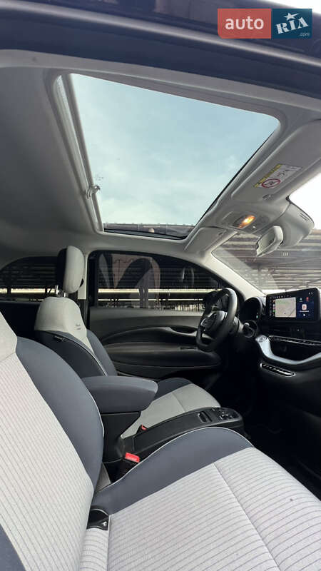 Хэтчбек Fiat 500e 2021 в Черноморске
