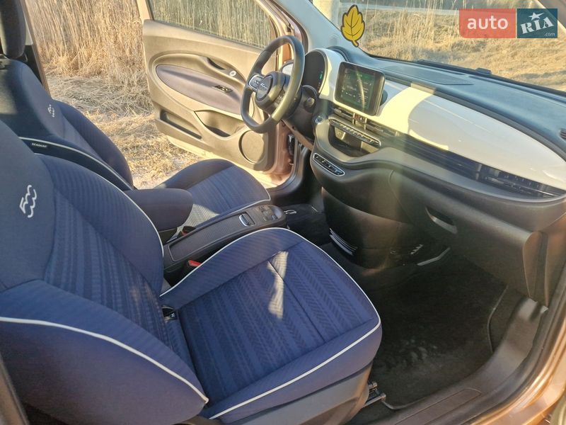 Хэтчбек Fiat 500e 2021 в Бородянке
