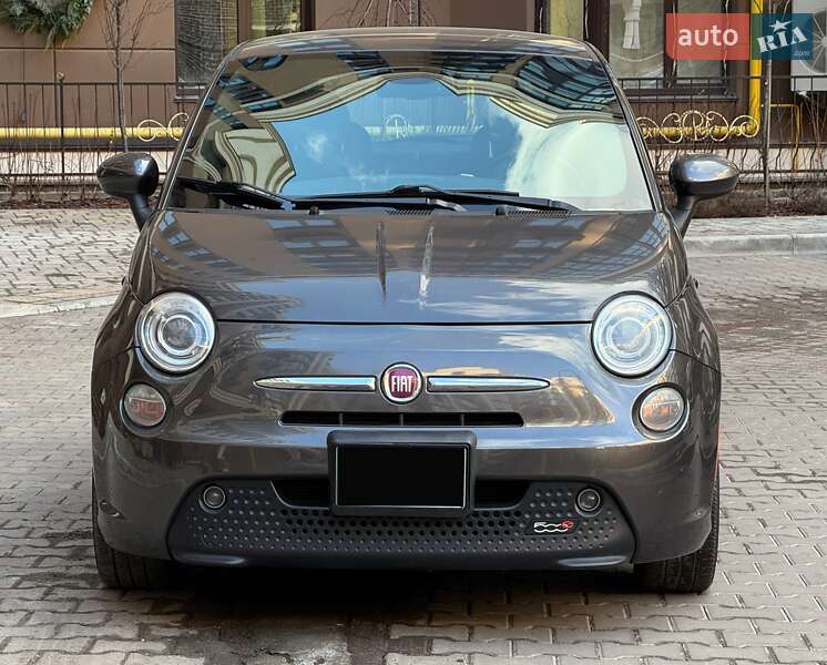 Хетчбек Fiat 500e 2015 в Києві