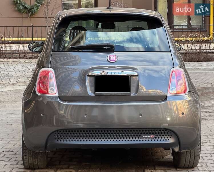 Хетчбек Fiat 500e 2015 в Києві