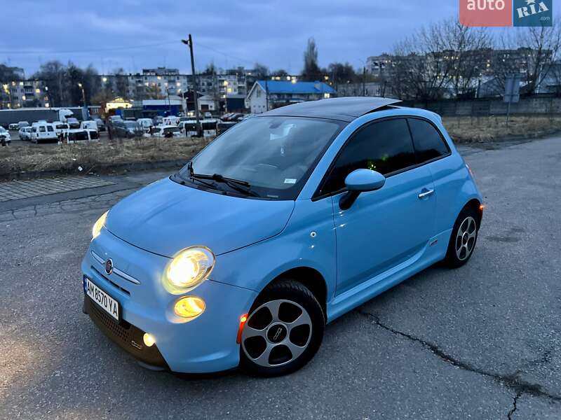 Fiat 500e 2017 Fiat 500e 2017