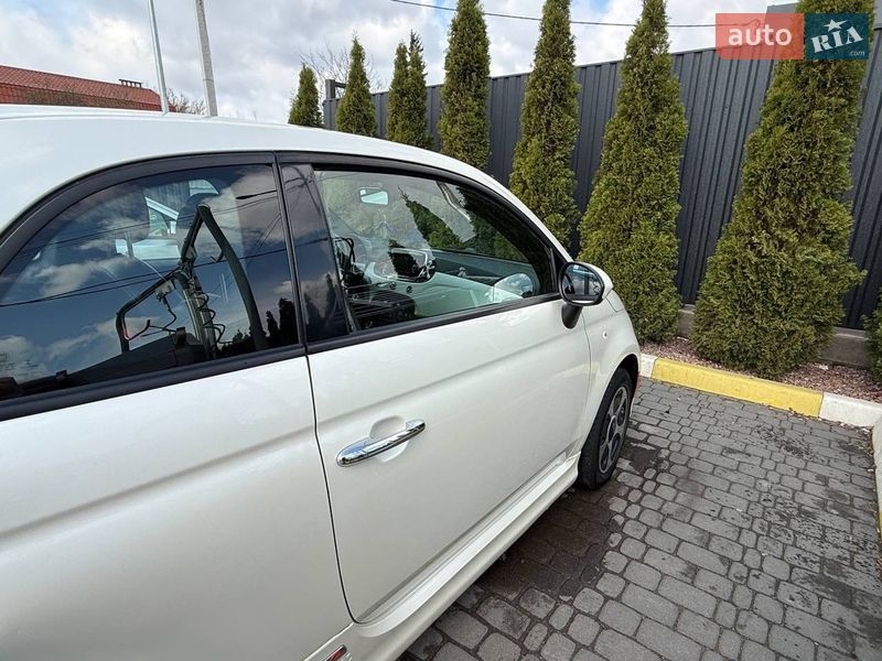 Хэтчбек Fiat 500e 2017 в Коростене фото 7 Хэтчбек Fiat 500e 2017 в Коростене