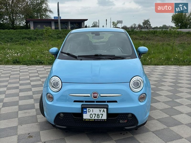 Хэтчбек Fiat 500e 2016 в Самборе