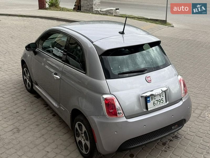 Хэтчбек Fiat 500e 2015 в Львове