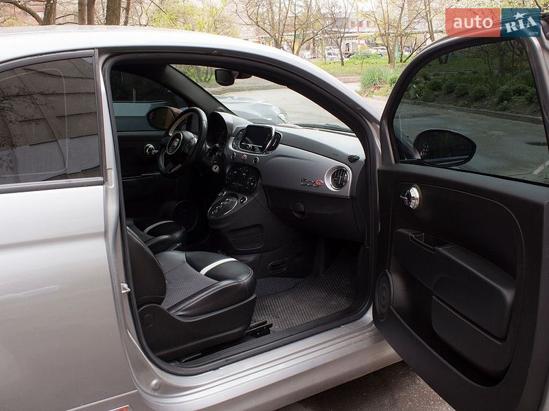 Хетчбек Fiat 500e 2015 в Харкові