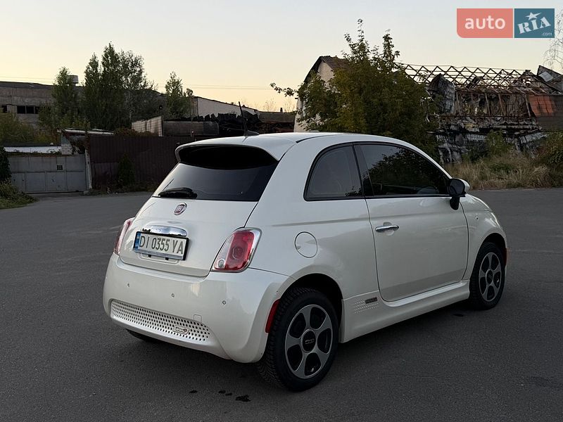 Хэтчбек Fiat 500e 2016 в Киеве
