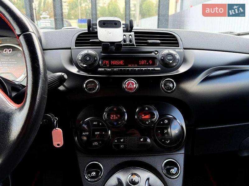 Хэтчбек Fiat 500e 2014 в Киеве