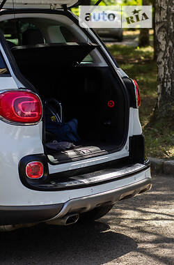 Седан Fiat 500L 2014 в Черновцах