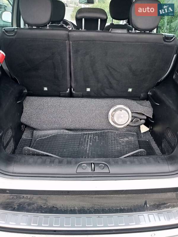 Хэтчбек Fiat 500L 2014 в Киеве фото 6 Хэтчбек Fiat 500L 2014 в Киеве