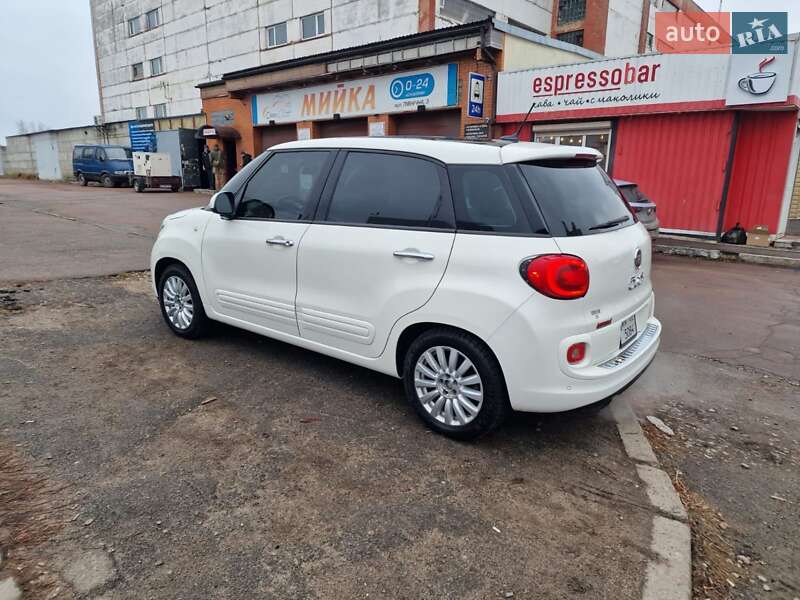 Хэтчбек Fiat 500L 2015 в Киеве фото 6 Хэтчбек Fiat 500L 2015 в Киеве