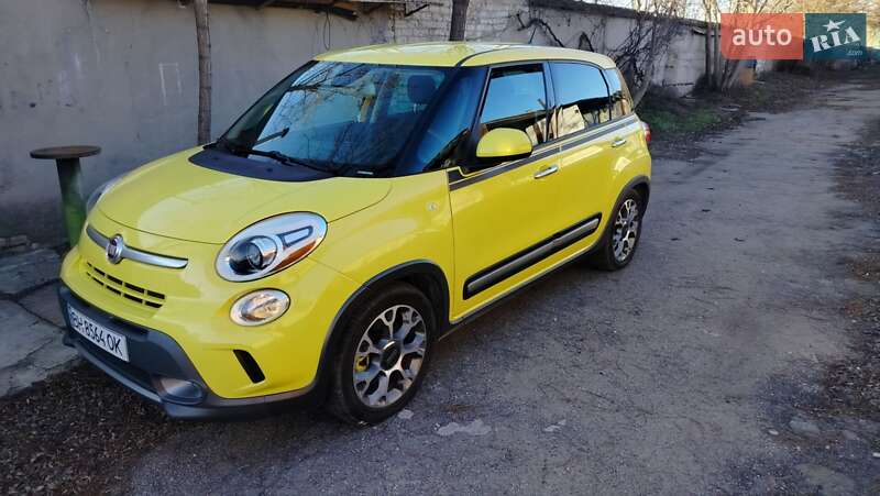 Хетчбек Fiat 500L 2013 в 