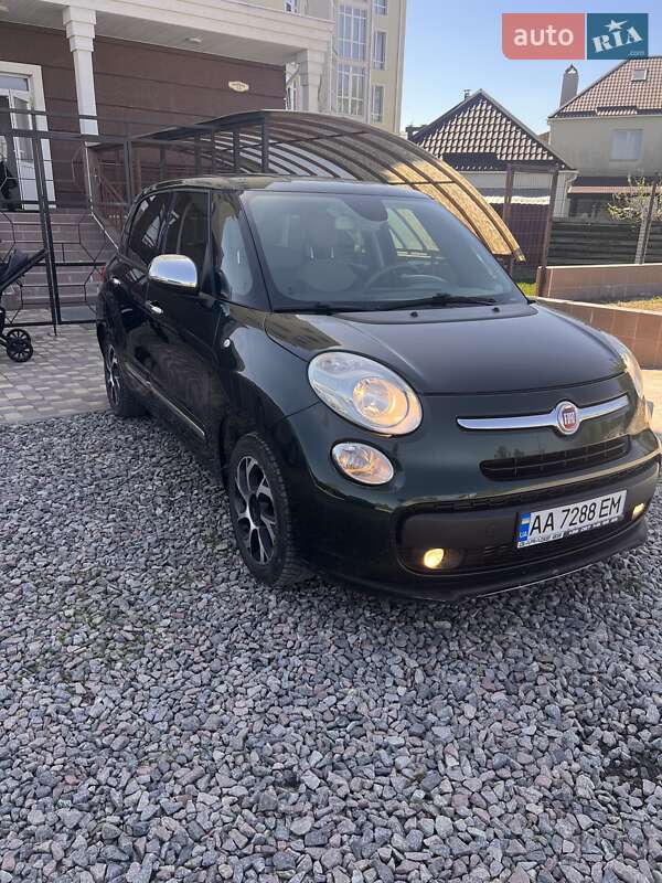 Хэтчбек Fiat 500L 2013 в Киеве