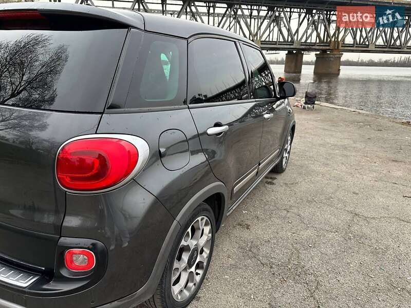 Хэтчбек Fiat 500L 2013 в Днепре
