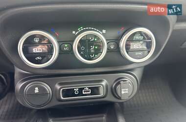 Хэтчбек Fiat 500L 2017 в 