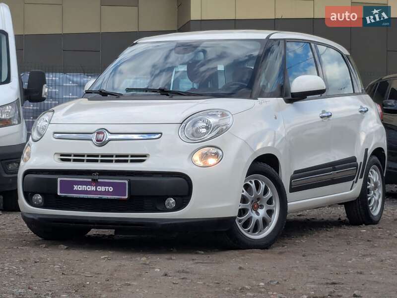 Хэтчбек Fiat 500L 2015 в Киеве