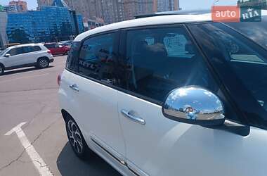 Хэтчбек Fiat 500L 2013 в 