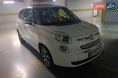 Хэтчбек Fiat 500L 2013 в 