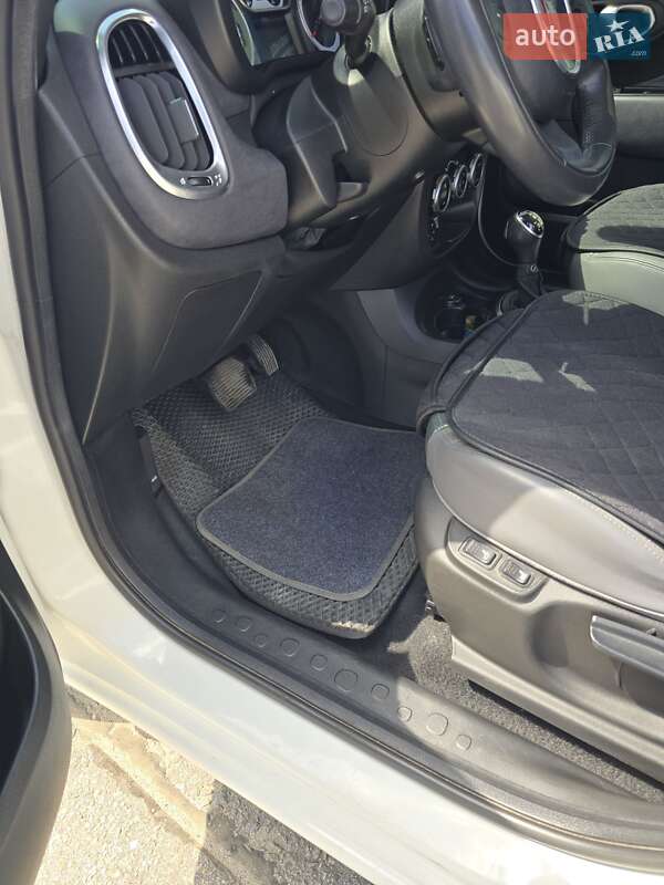 Хэтчбек Fiat 500L 2013 в Запорожье